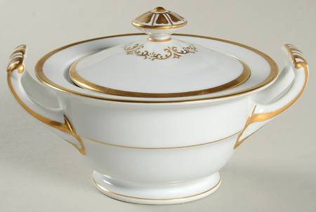 Patricia Sugar Bowl & Lid