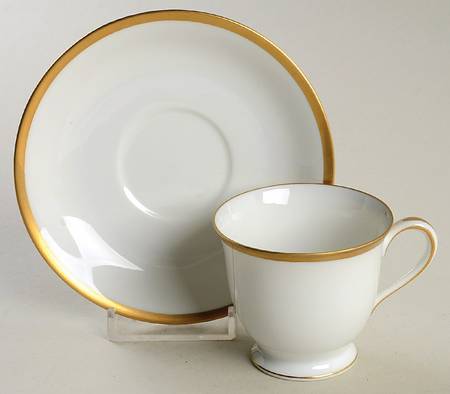 Patricia Footed Demitasse Cup & Saucer Set
