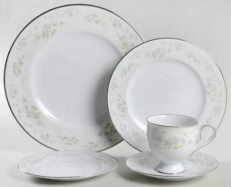 Patience 5 Piece Place Setting