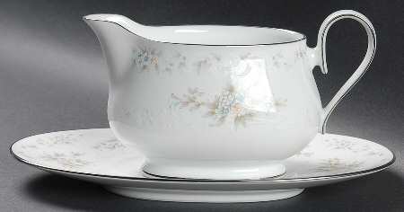 Patience Gravy Boat & Underplate (Relish/Butter) by Noritake