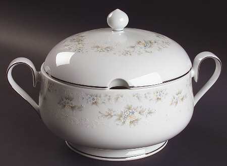 Patience Tureen &  Lid by Noritake