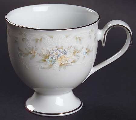 Patience Footed Cup