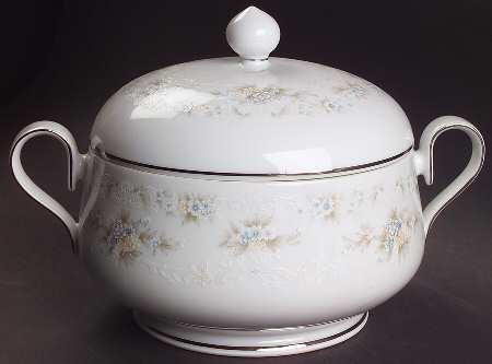 Patience Round Covered Vegetable by Noritake