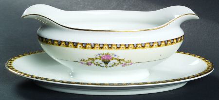 Patrician Gravy Boat with Attached Underplate