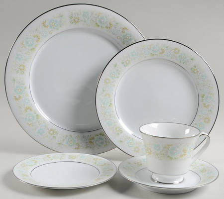 Paula 40 Piece Estate Set