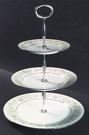 Paula 13 7/8"-14 1/4" 3-Tiered Serving Tray(DP,SP,BB) HC
