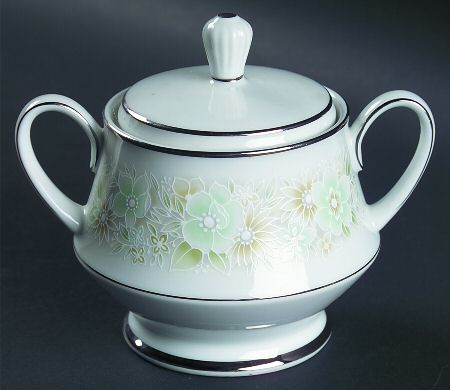 Paula Sugar Bowl & Lid