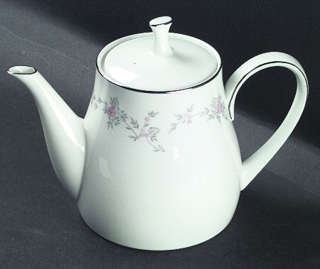 Pauline Teapot & Lid