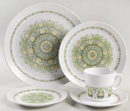 Palos Verde 40 Piece Estate Set