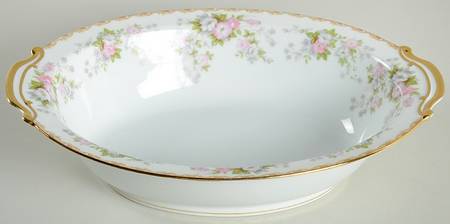 Petite Fleur 10" Oval Vegetable Bowl