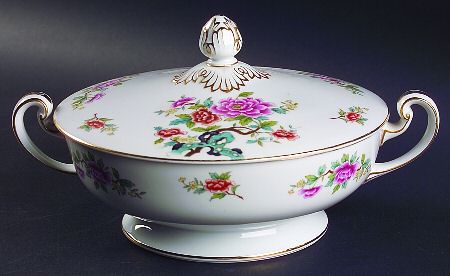 Pekincourt Round Covered Vegetable