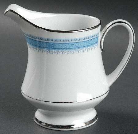 Pembroke Creamer