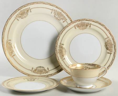 Penelope 5 Piece Place Setting