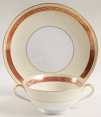 Penrosa Footed Cream Soup Bowl & Saucer Set