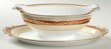 Penrosa Gravy Boat with Attached Underplate