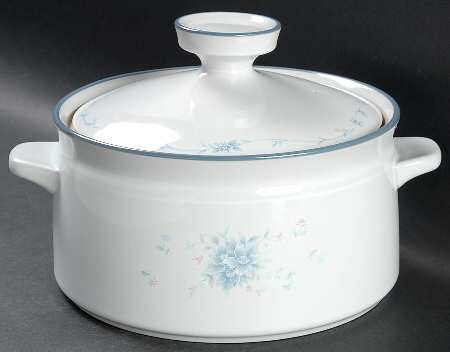 Penzance 2.25 Qt Round Covered Casserole