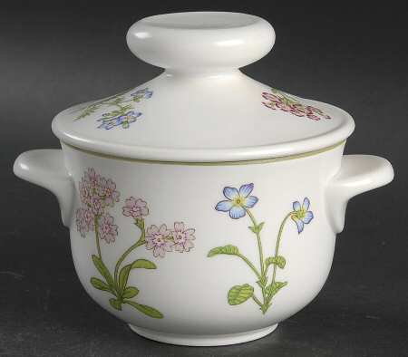 Petals Plus Individual Casserole & Lid