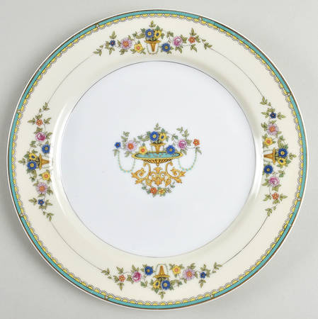 Perdita Luncheon Plate