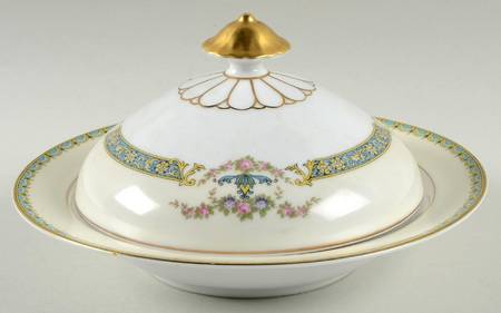 Perseus Round Covered Butter