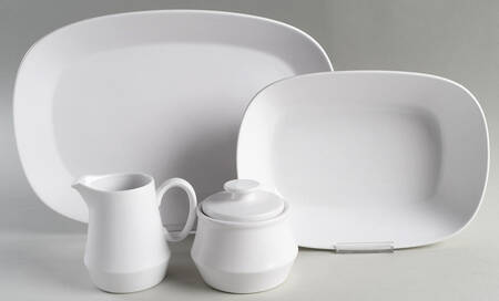 Pearl White (Coupe Shape) 5 Piece Hostess Set by Noritake
