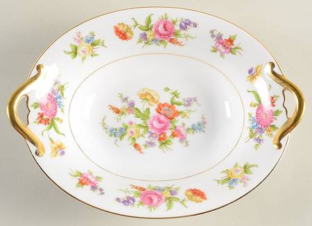 Phyllis 9" Oval Vegetable Bowl