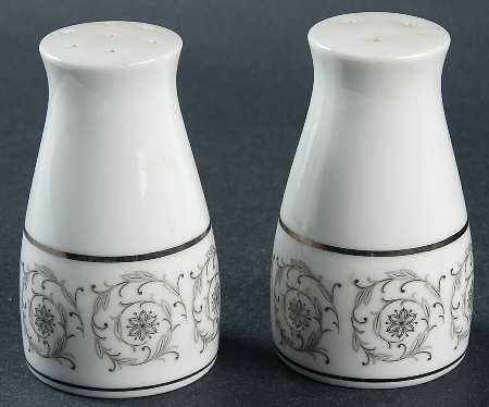 Piccadilly Salt & Pepper Set