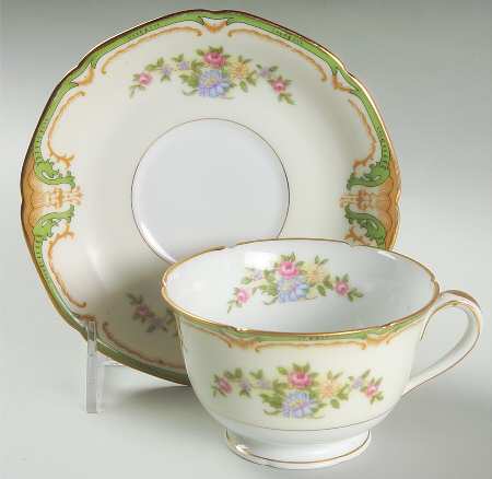 Piedmont Footed Cup & Saucer Set