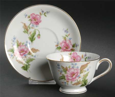 Pink Poppy Footed Cup & Saucer Set