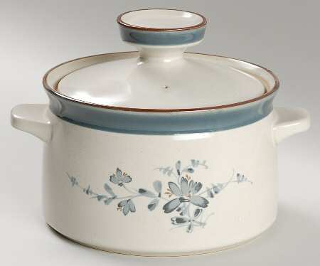 Pleasure 1.25 Qt Round Covered Casserole