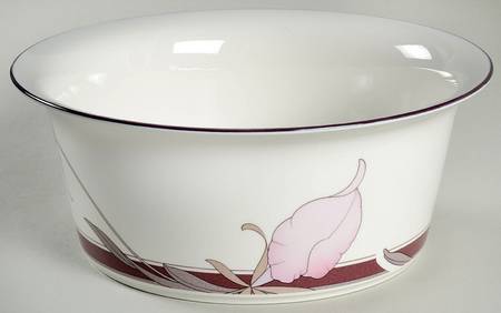 Plum Orchid 8" Round Vegetable Bowl