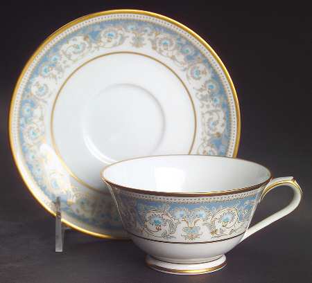 Polonaise Footed Cup & Saucer Set