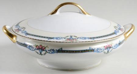 Pontiac Round Covered Vegetable