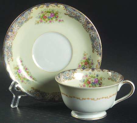 Posy Footed Cup & Saucer Set