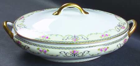 Premier Oval Covered Vegetable