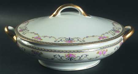 Premier Round Covered Vegetable