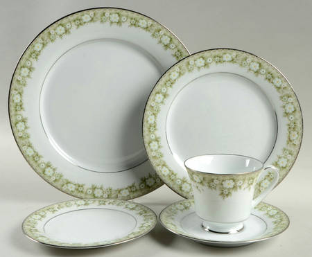 Princeton 40 Piece Estate Set