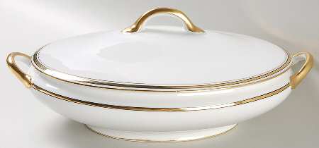 Princeton (No #, Older) Oval Covered Vegetable