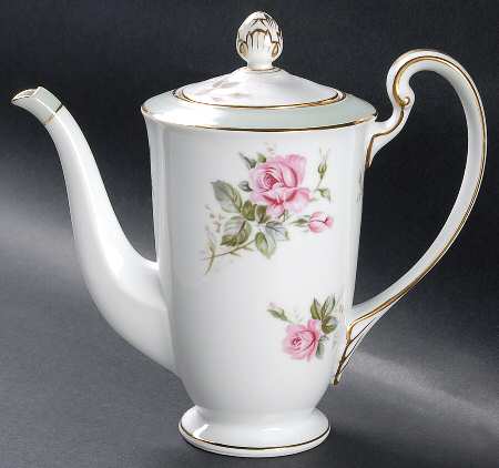Priscilla Small Coffee Pot & Lid