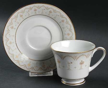 Prudence Footed Cup & Saucer Set