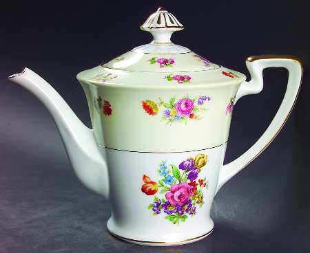 Queen Anne Teapot & Lid