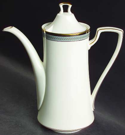 Queens Guard Coffee Pot & Lid