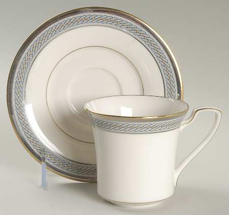 Queens Guard Flat Cup & Saucer Set