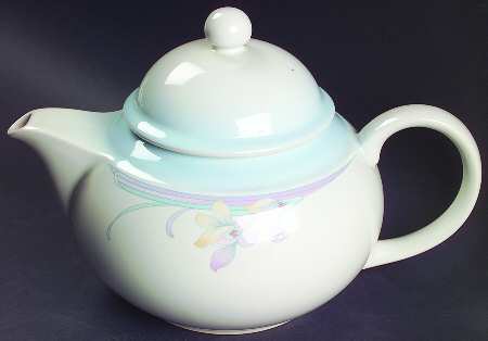 Rainbow End Teapot & Lid