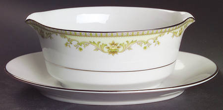 Raleigh Gravy Boat with Attached Underplate