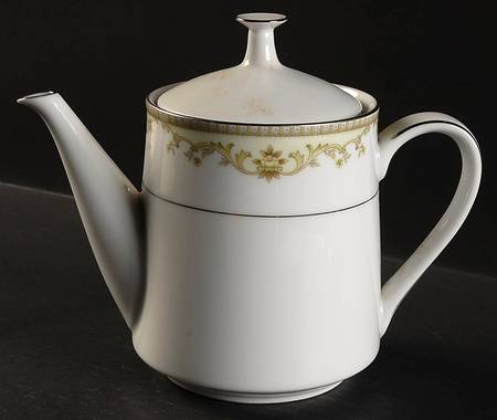 Raleigh Teapot & Lid