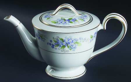 Ramona Teapot & Lid