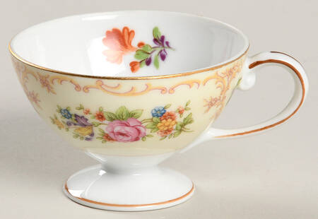 Ramona Footed Demitasse Cup