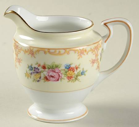Ramona Mini Creamer