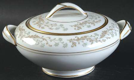 Ramsey Sugar Bowl & Lid
