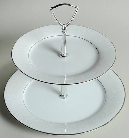 Ranier 2 Tiered Serving Tray (Dinner & Salad Plate)